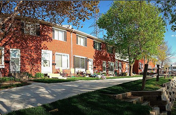 Fire lane/ front yard