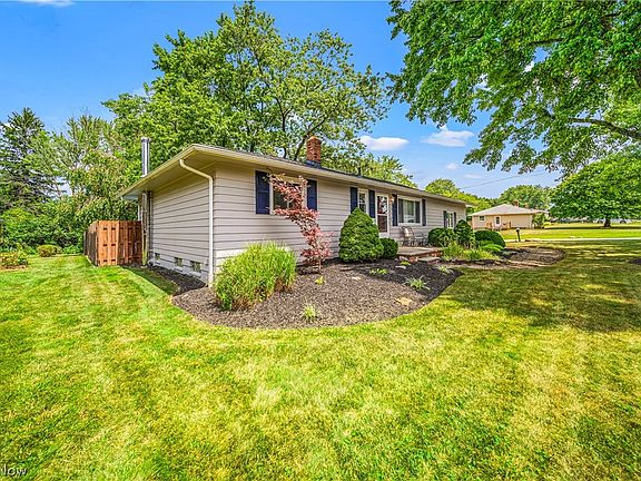 2nd image of 20498 Carlyle Dr