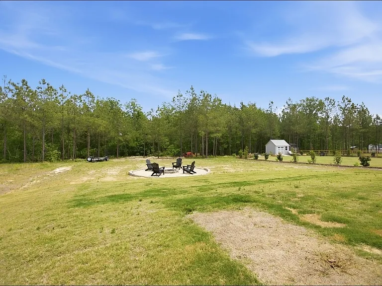 315 Enfield Dr — Photo 38
