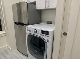 304 E 77th St APT 6, New York, NY 10075