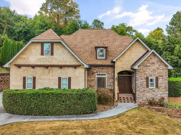 8121 Laurel Falls Ln, Knoxville, TN 37931