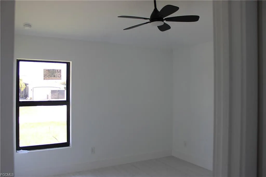 3 bed, 1308 sqft, $2,000 — Photo 3