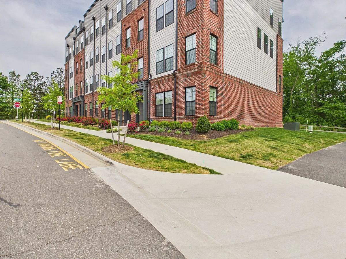 Building Photo - 13349 Coalfield Station Ln