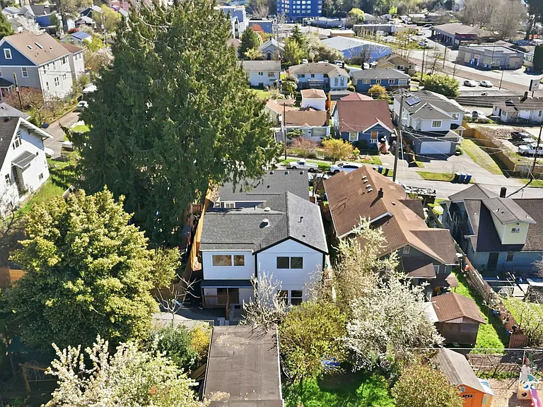 3536 S Brandon St #B — Photo 31