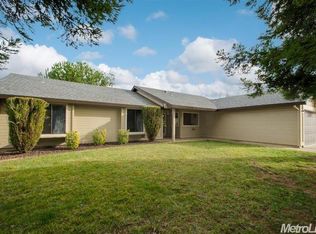 2761 Alhambra Dr, Cameron Park, CA