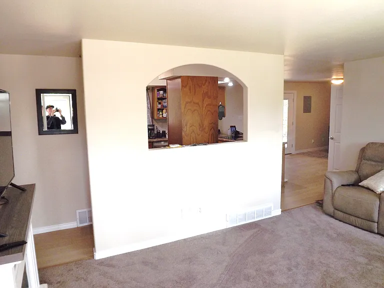 365 Kenwood Cir — Photo 3