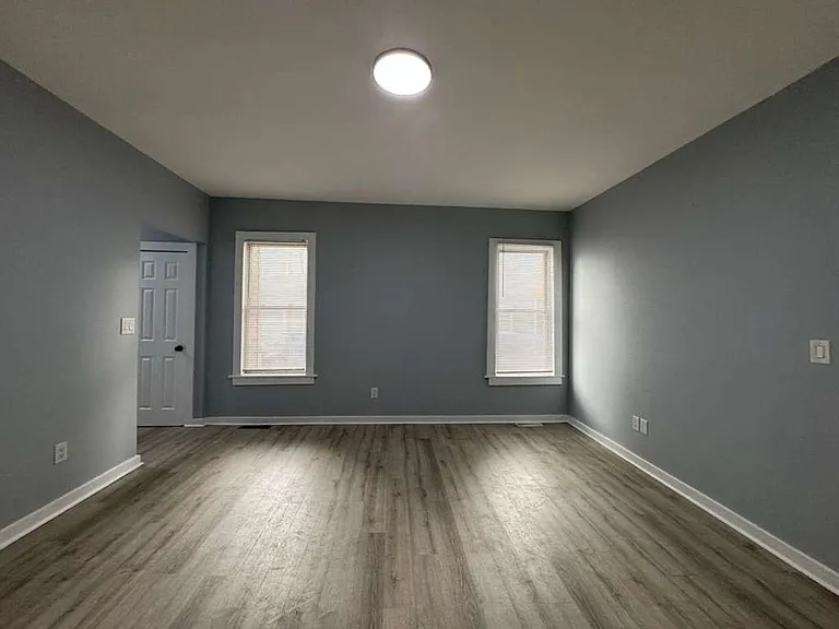 215 Rosette St #1L — Photo 23