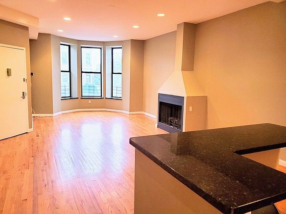 3rd image of 4720 Fort Hamilton Pkwy APT 2