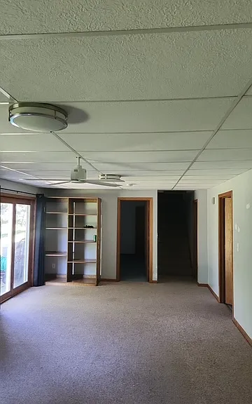 1114 Duck Creek Dr — Photo 23