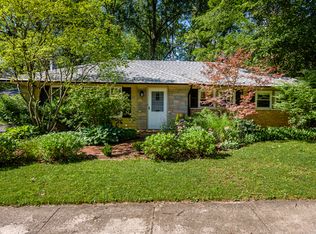 77 Blackhawk Dr, Park Forest, IL