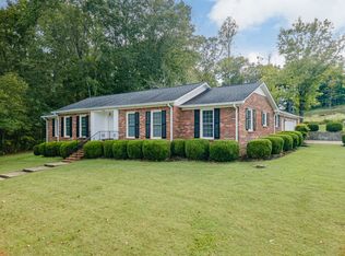 1295 White Dr, Lewisburg, TN 37091