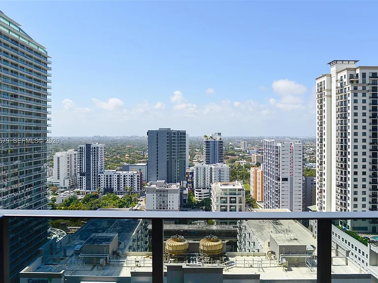 1000 Brickell Plz #2608 — Photo 11
