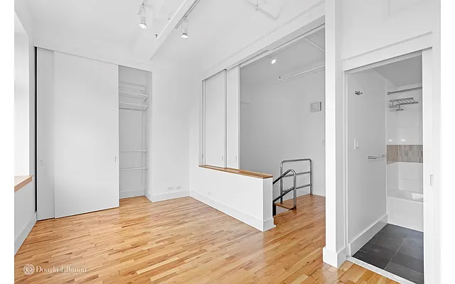 Rented by Douglas Elliman | media 8