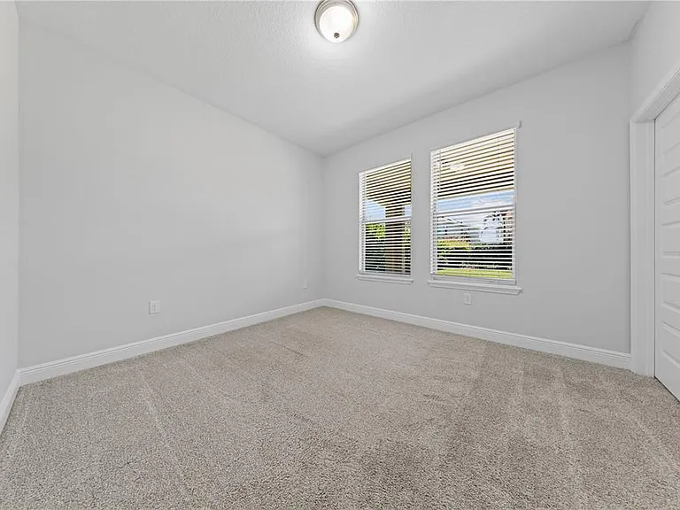 15537 Mango Isle St — Photo 47