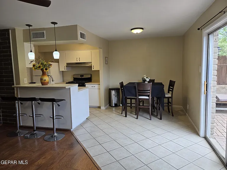 500 Thunderbird Dr #116 — Photo 15