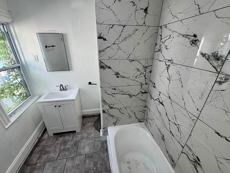 71 W Alpine St #2A — Photo 3