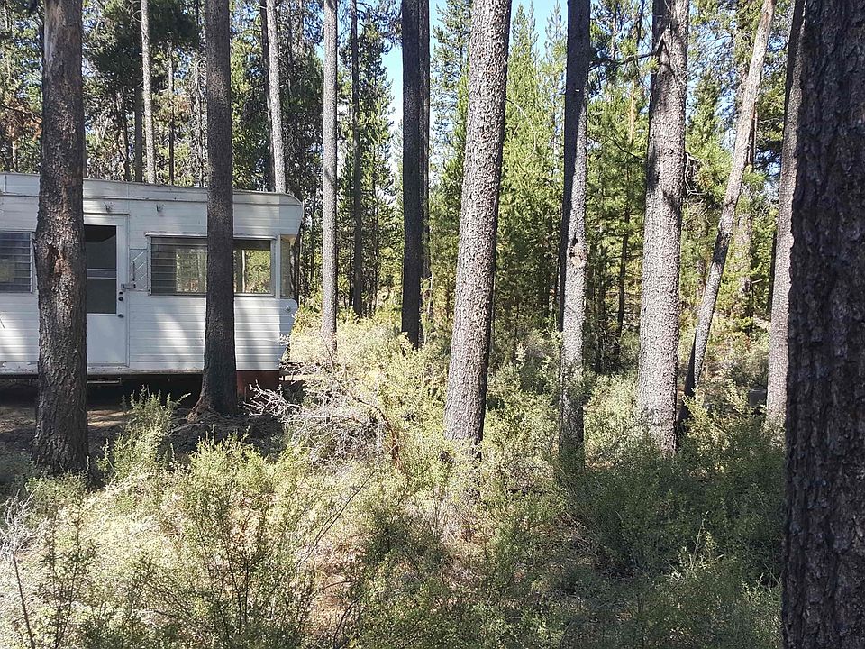 2nd image of 53967 Yoho Dr