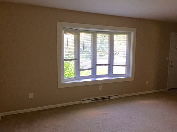 5th image of 1318 Blueberry Hill Dr