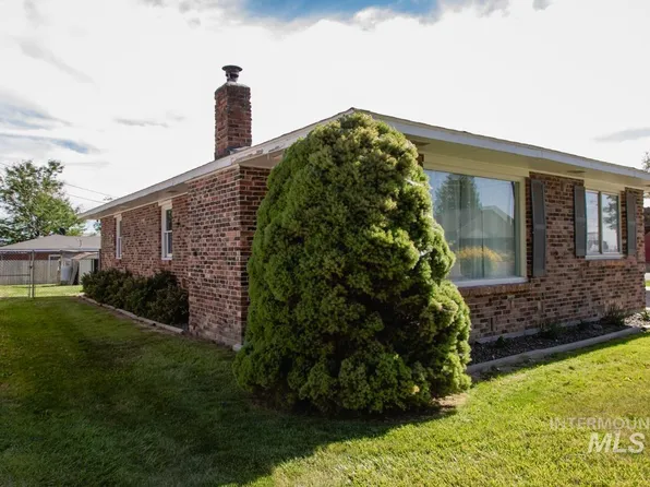 1404 Rochester St, Caldwell, ID 83605