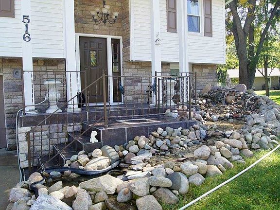 2nd image of 516 N Lincoln St