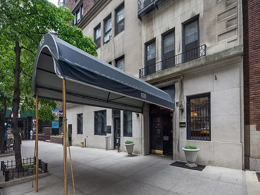 Sold by Sotheby's International Realty | media 24