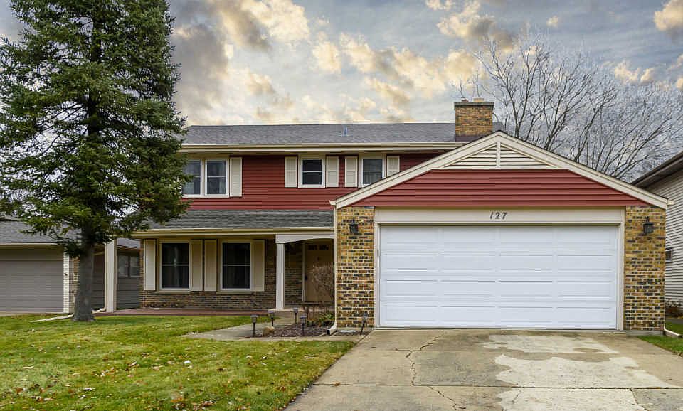 1st image of 127 Berkshire Dr