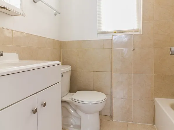 123 Custer Avenue image 23 of 24