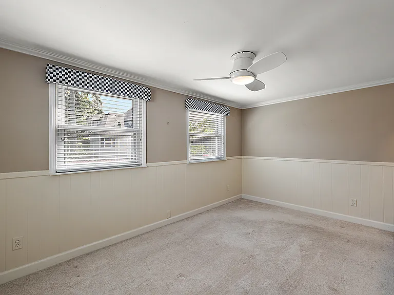 2546 Dorchester Rd — Photo 23