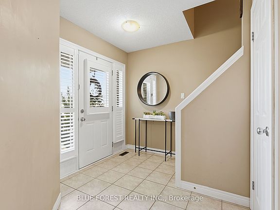 5th image of 1149 Foxhunt Rd