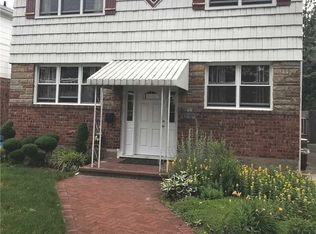 155-24 Killarney St #2F, Howard Beach, NY 11414