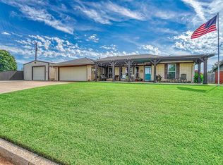 1605 N Market St, Cordell, OK 73632