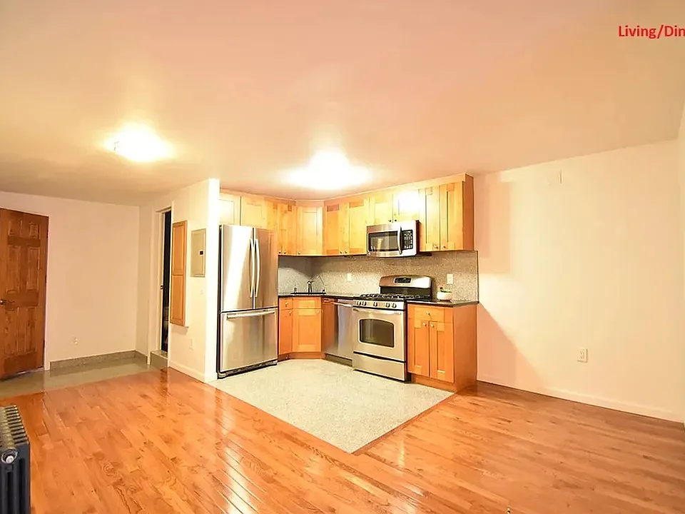 20 Pell St #3