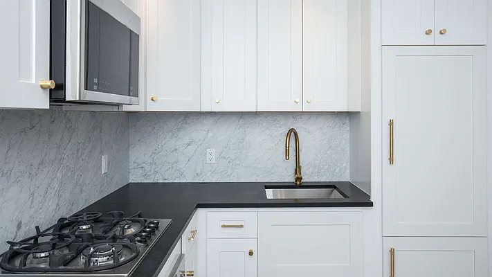 Rented by Nooklyn NYC LLC | media 23