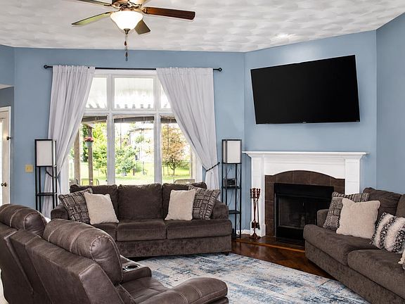 5th image of 13222 Wynstone Way