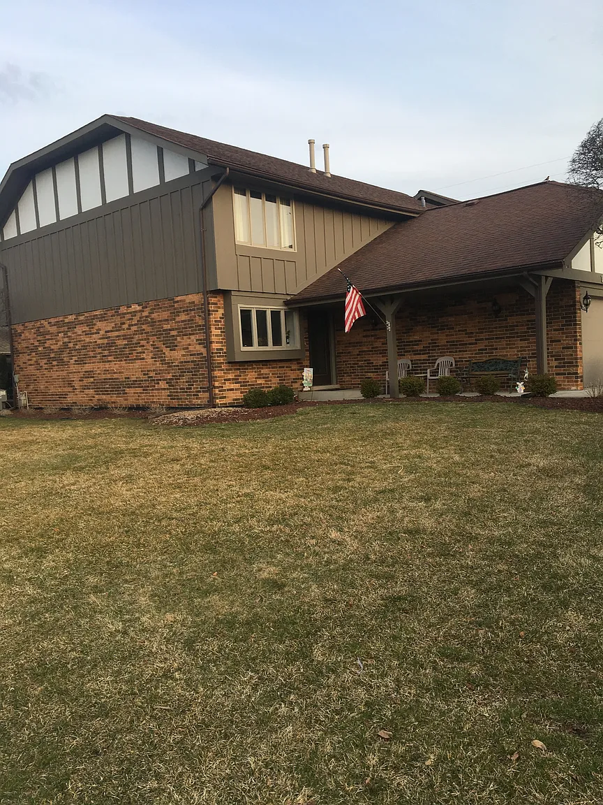 13958 Stonehenge Dr photo 1