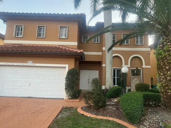 2614 NE 41st Rd, Homestead, FL 33033