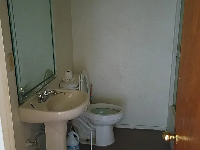 1234 Royal Crown Dr — Photo 22