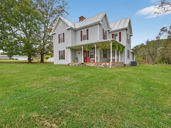33163 Clinchburg Rd, Meadowview, VA 24361