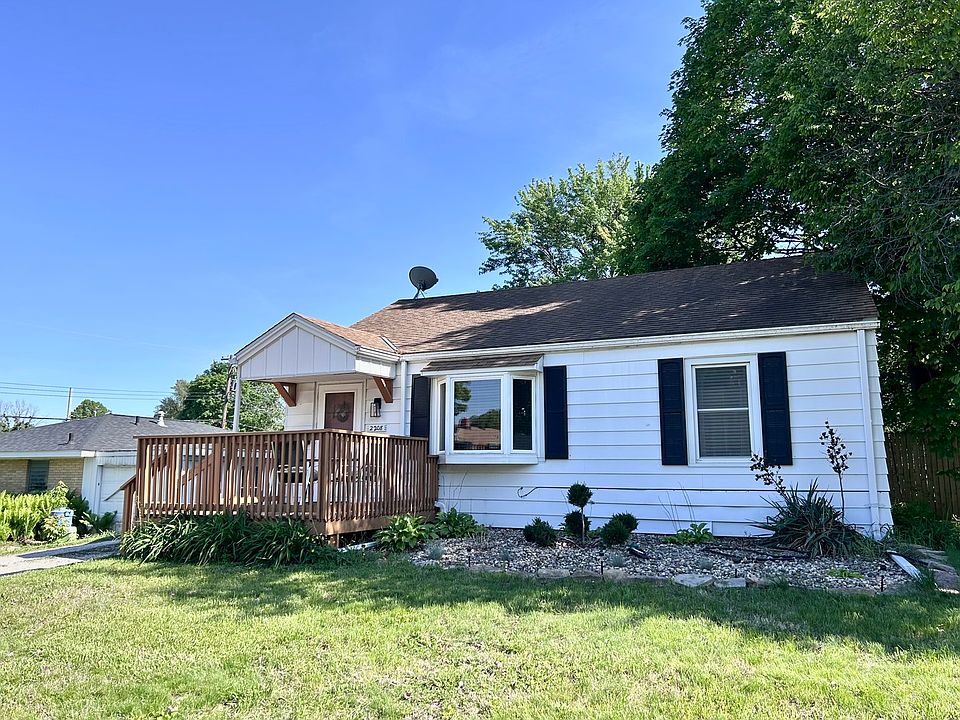 1st image of 2208 W Vernon Ct