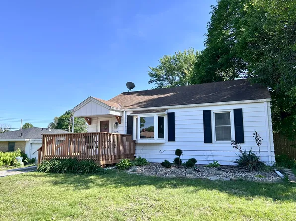 2208 W Vernon Ct, Peoria, IL 61604