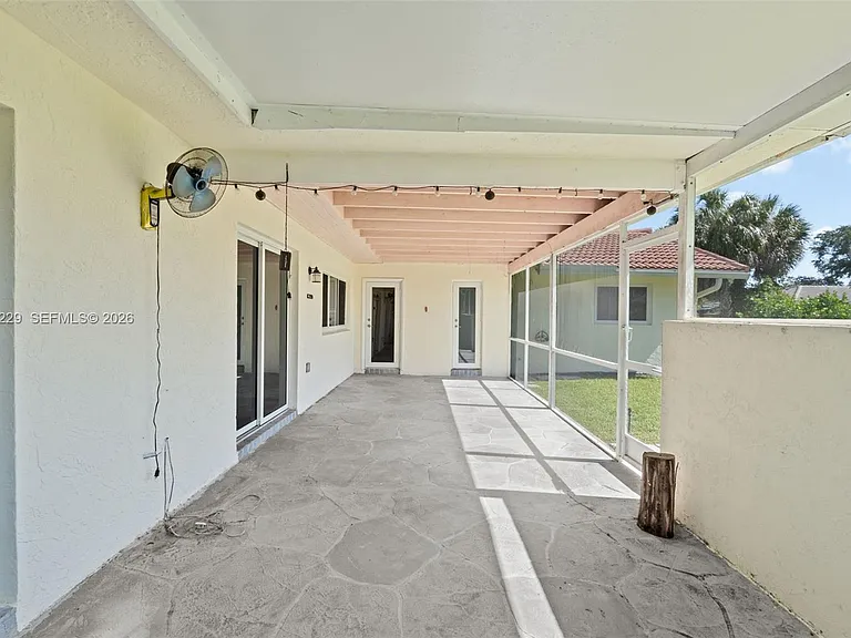 3165 NW 116th Ave — Photo 38