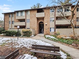 19323 Club House Rd APT 304, Montgomery Village, MD 20886