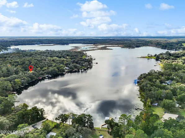 115 Jim Smith Dr, Hawthorne, FL 32640