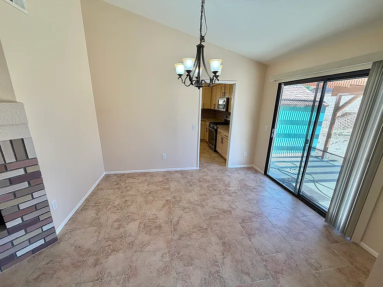 5556 Symphony Ct — Photo 7
