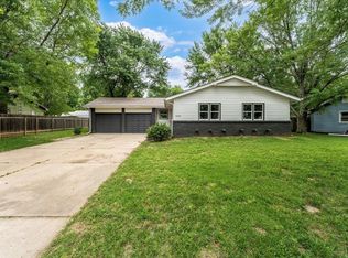 2336 N Crest St, Augusta, KS 67010