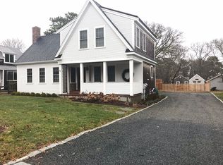 16 Depot St, Dennis Port, MA 02639
