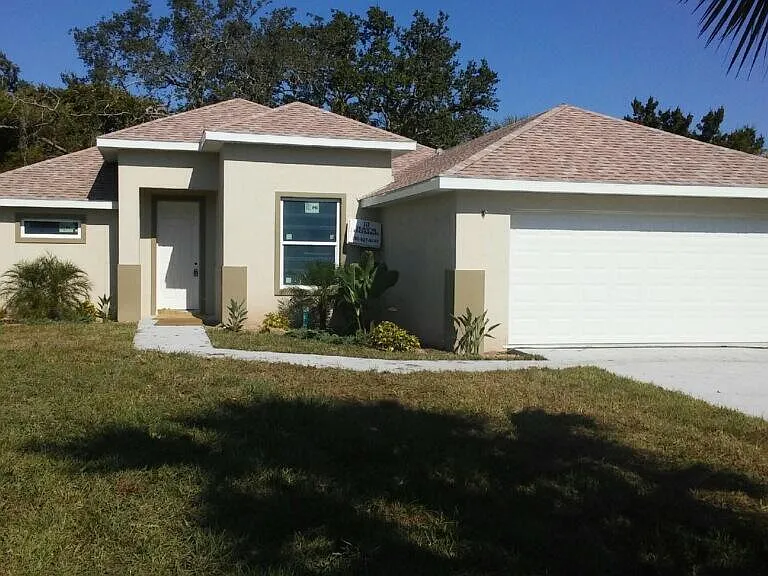 217 Zelda Blvd — Photo 1