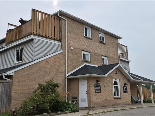 67 Valleyview Rd #56, Kitchener, ON N2E 3J1