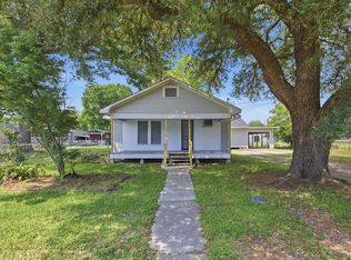 217 N 15th St, Kinder, LA 70648