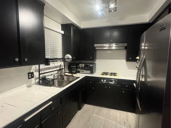 721 Larch St APT 11, Inglewood, CA 90301